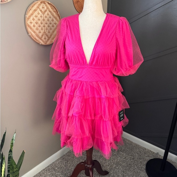 Lulus Dresses & Skirts - Lulu's Hot Pink Layered Dress